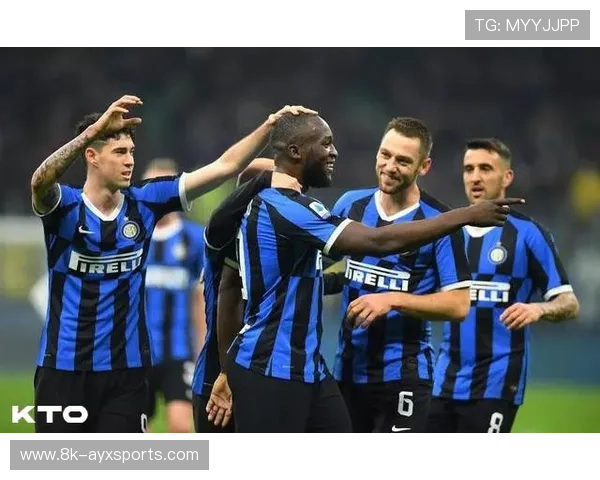 法甲争冠格局巨变，巴黎马赛朗斯三分差重启悬念